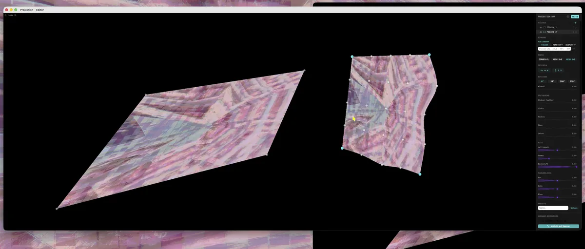 Der Mapping-Editor: zwei Flächen frei im Raum verzogen, rechts die Parameter